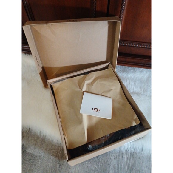 NWT UGG AUSTRALIA Women's Size 8 BANDON MARSH Chestnut Leather and Suede Boots - Picture 9 of 16